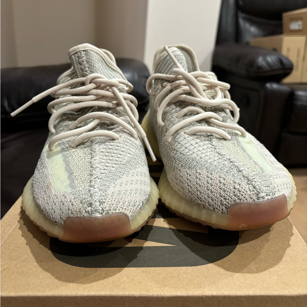 Yeezy worn. In really good condition
